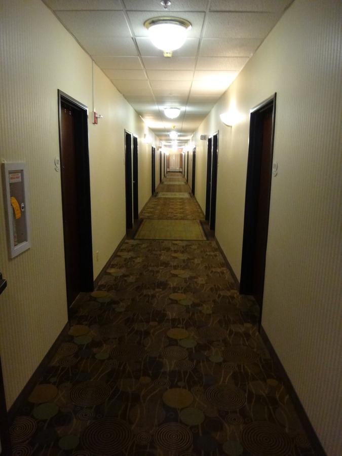 Windsor Inn & Suites 닷지시티 외부 사진