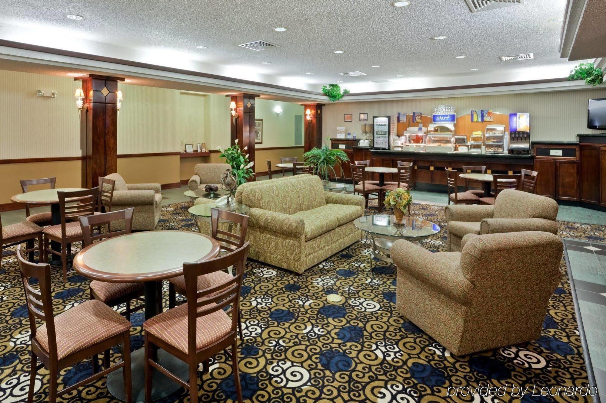 Windsor Inn & Suites 닷지시티 외부 사진