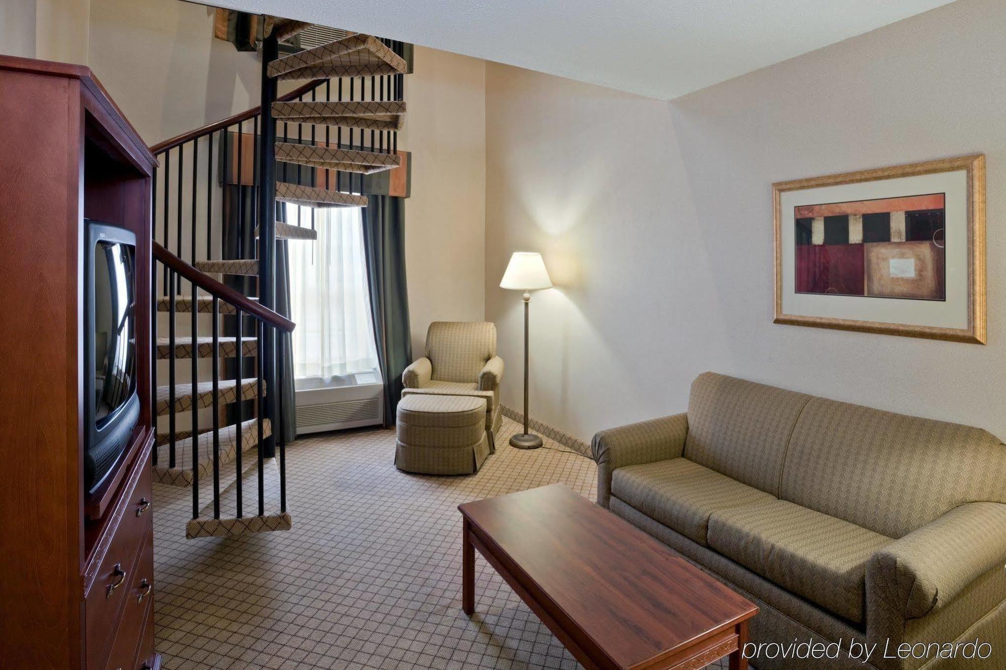 Windsor Inn & Suites 닷지시티 외부 사진